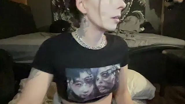 TeenyDoll online show from March 19, 1:43 am