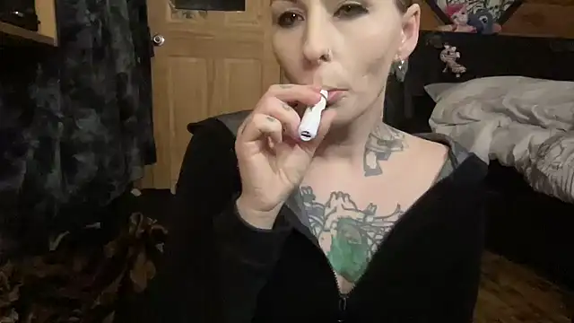 TeenyDoll online show from March 25, 2:55 am