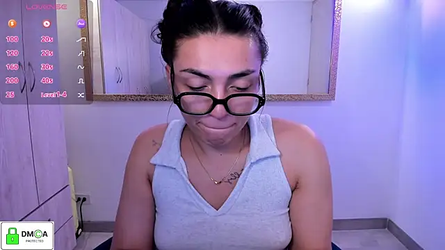 EricaVanderhill online show from May 31, 11:16 pm