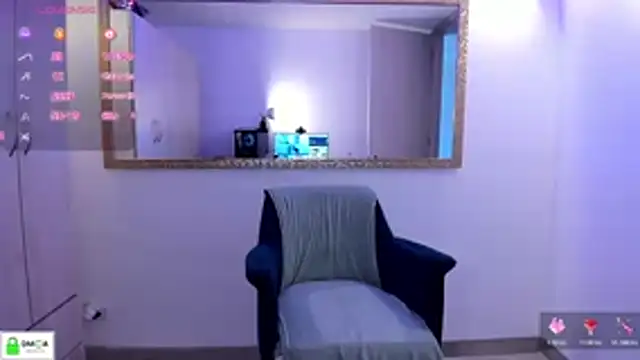 EricaVanderhill online show from December 18, 7:50 pm