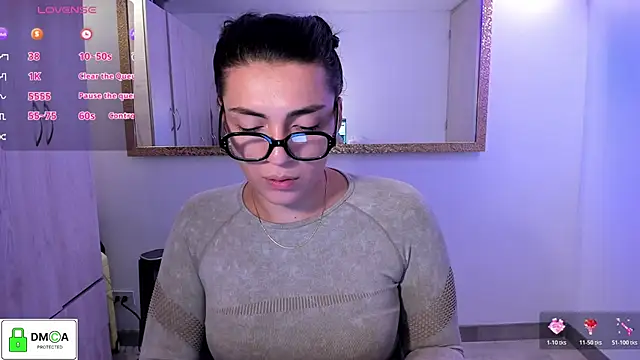 EricaVanderhill online show from June 12, 12:08 am