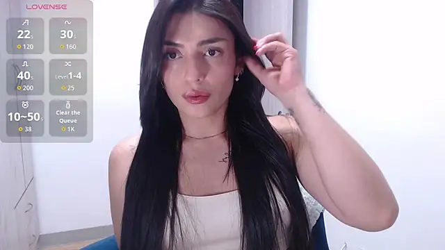 Snapshot of EricaVanderhill chatting on September 12, 1:17 am EricaVanderhill online show from September 12, 1:17 am