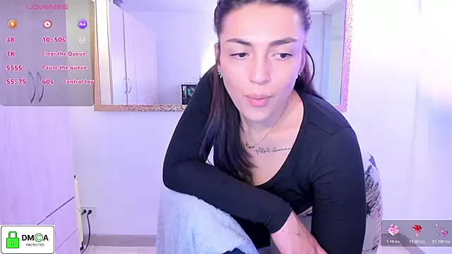 EricaVanderhill online show from June 20, 10:59 pm