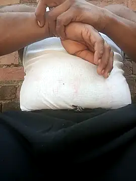 FinableKnee online show from October 13, 7:21 am