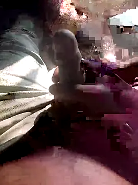 FinableKnee online show from November 17, 3:54 am