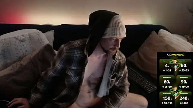 MaxRouger online show from December 15, 8:20 am