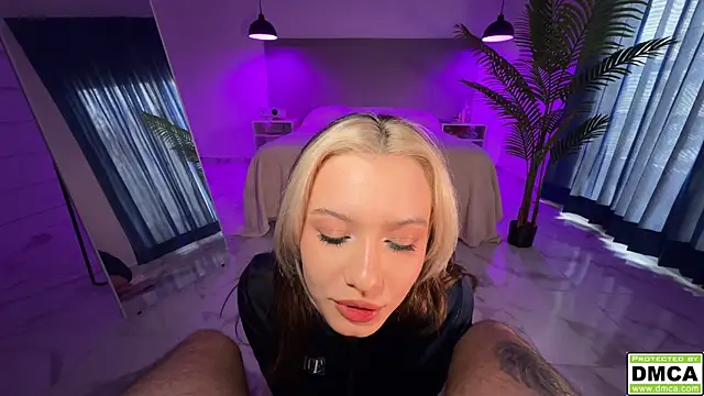  blowjob queen online show from September 18, 10:13 pm