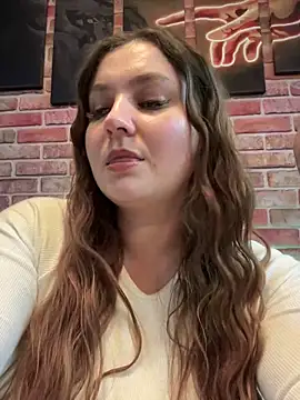 CandyShoopp online show from March 7, 6:22 pm