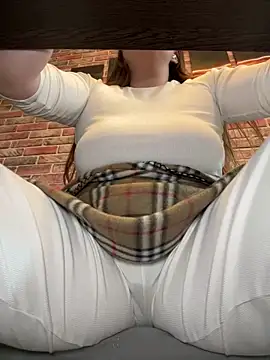 CandyShoopp online show from March 15, 7:48 pm