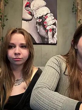 CandyShoopp online show from March 20, 2:21 pm