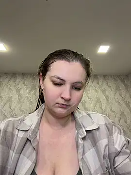 CandyShoopp online show from April 26, 11:18 am