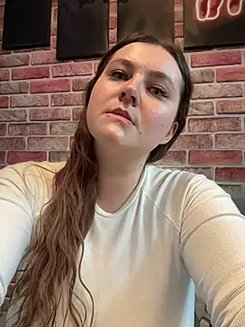 CandyShoopp online show from March 7, 9:27 pm