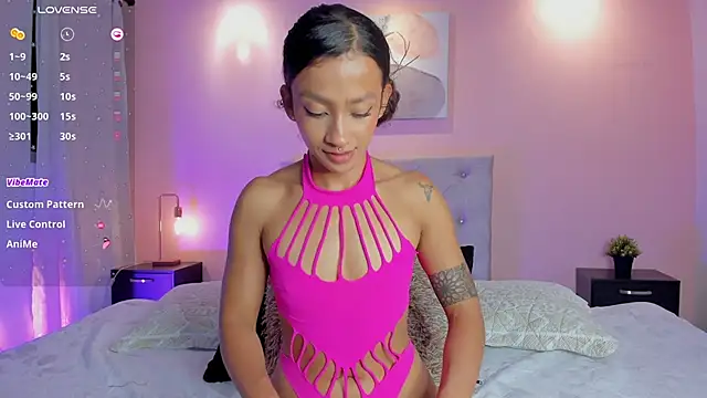 Snapshot of brianathompson chatting on November 13, 7:18 pm brianathompson online show from November 13, 7:18 pm