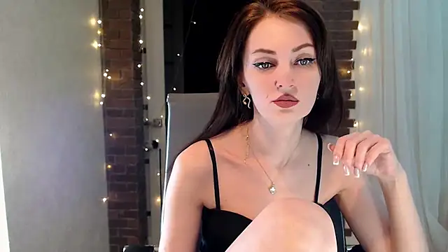 Snapshot of ms_kelarini chatting on June 26, 5:52 pm ms kelarini online show from June 26, 5:52 pm