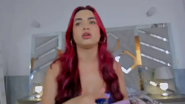 alexandra fire69x online show from April 6, 2:40 pm