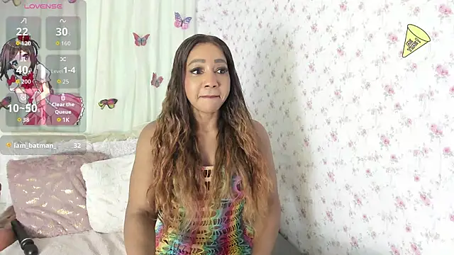 karinaEbony online show from December 19, 11:07 pm