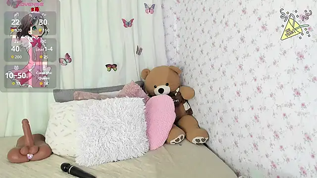 karinaEbony online show from November 20, 11:00 am