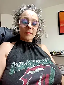 Pinkboobie online show from January 8, 5:15 pm