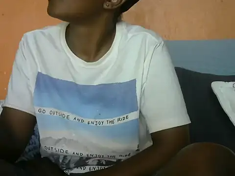 Athena 2019 online show from November 8, 7:45 am