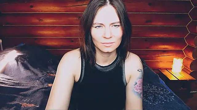 Snapshot of Platina_Fox chatting on February 4, 1:59 pm Platina Fox online show from February 4, 1:59 pm