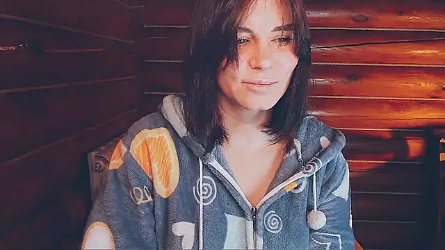 Snapshot of Platina_Fox chatting on November 6, 12:36 am Platina Fox online show from November 6, 12:36 am