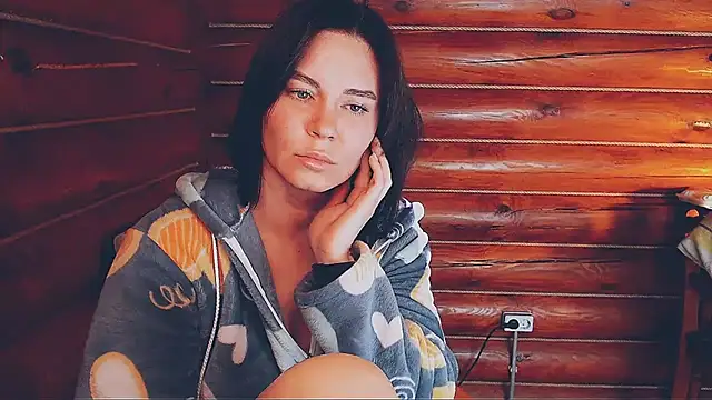 Snapshot of Platina_Fox chatting on October 24, 8:46 am Platina Fox online show from October 24, 8:46 am