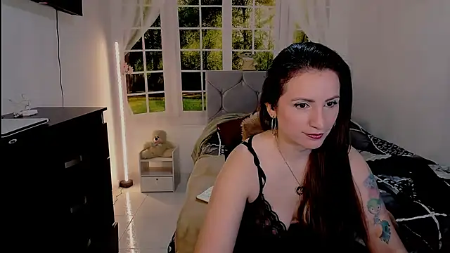 Snapshot of vanessabrown_ chatting on July 11, 6:41 pm vanessabrown online show from July 11, 6:41 pm