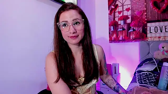 vanessabrown  online show from February 13, 1:16 am