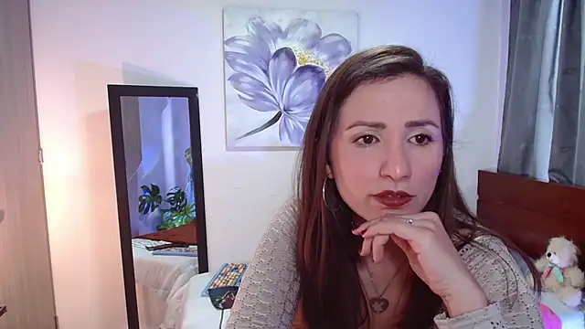 vanessabrown  online show from March 22, 6:36 pm