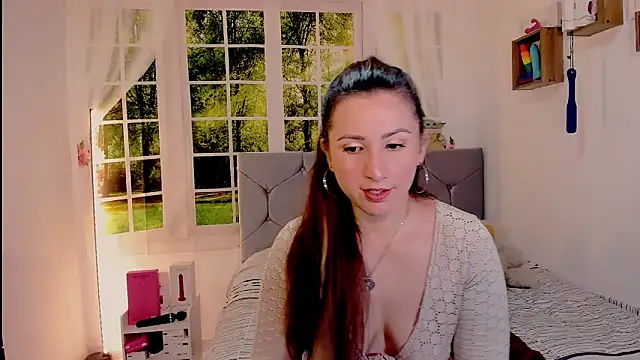 Snapshot of vanessabrown_ chatting on June 17, 3:55 pm vanessabrown online show from June 17, 3:55 pm
