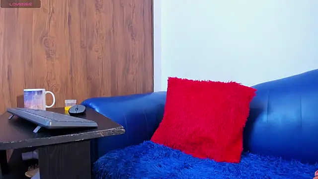 Mature Skinny online show from March 13, 4:28 am