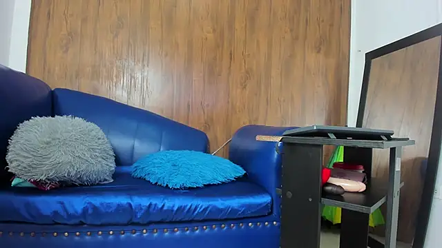 Snapshot of Mature_Skinny chatting on March 14, 1:02 pm Mature Skinny online show from March 14, 1:02 pm