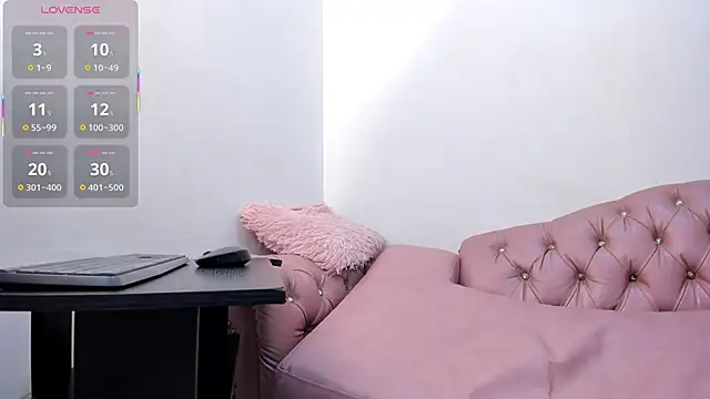 Snapshot of Mature_Skinny chatting on March 21, 7:24 pm Mature Skinny online show from March 21, 7:24 pm