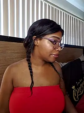 lollycoco online show from December 1, 8:42 pm