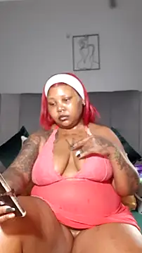 PearlSexxy69 online show from April 25, 4:37 am