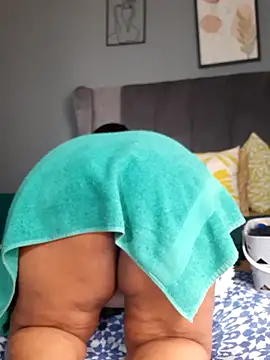 PearlSexxy69 online show from October 19, 12:08 pm