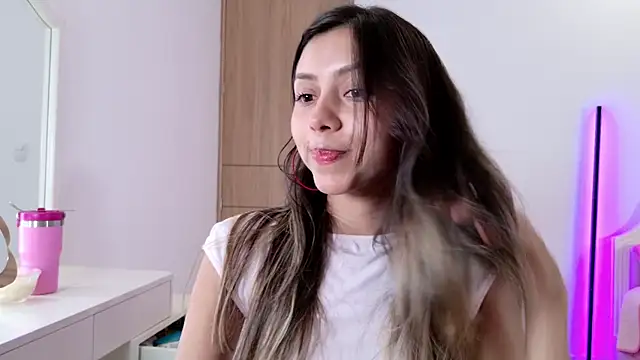 Sensualtease online show from November 8, 12:03 am