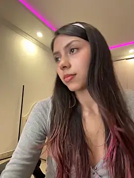 Sensualtease online show from April 28, 12:31 am
