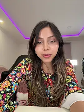 Sensualtease online show from November 20, 11:14 pm