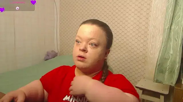 Snapshot of Janiffer_MiMi chatting on February 13, 1:55 pm Janiffer MiMi online show from February 13, 1:55 pm