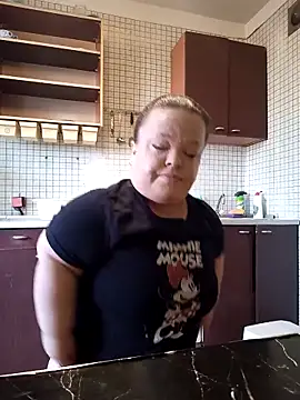 Janiffer MiMi online show from March 15, 1:18 pm