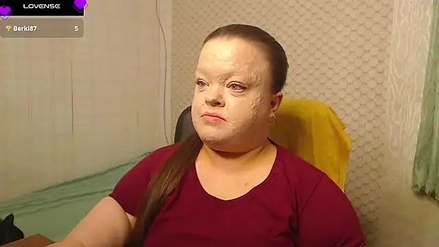 Janiffer MiMi online show from April 3, 3:29 pm