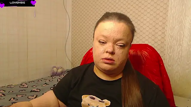 Snapshot of Janiffer_MiMi chatting on December 22, 6:52 pm Janiffer MiMi online show from December 22, 6:52 pm