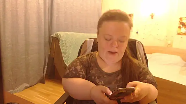 Snapshot of Janiffer_MiMi chatting on March 14, 10:27 pm Janiffer MiMi online show from March 14, 10:27 pm