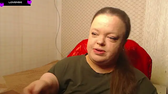 Snapshot of Janiffer_MiMi chatting on December 5, 7:34 pm Janiffer MiMi online show from December 5, 7:34 pm