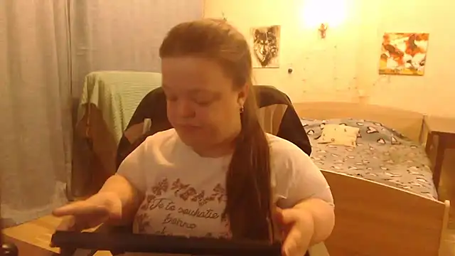 Snapshot of Janiffer_MiMi chatting on February 7, 7:17 pm Janiffer MiMi online show from February 7, 7:17 pm