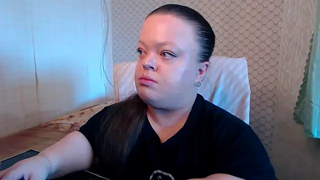Snapshot of Janiffer_MiMi chatting on July 11, 3:45 pm Janiffer MiMi online show from July 11, 3:45 pm