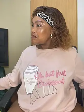 BADFATASS85 online show from March 25, 6:24 am