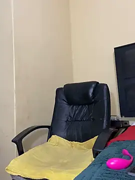 Snapshot of BADFATASS85 chatting on September 23, 2:46 pm BADFATASS85 online show from September 23, 2:46 pm