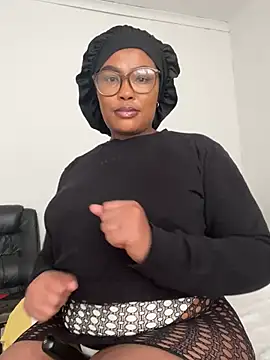 Snapshot of BADFATASS85 chatting on March 22, 6:00 am BADFATASS85 online show from March 22, 6:00 am